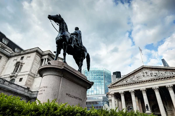 Banco de Inglaterra, el Royal Exchange en Londres —  Fotos de Stock