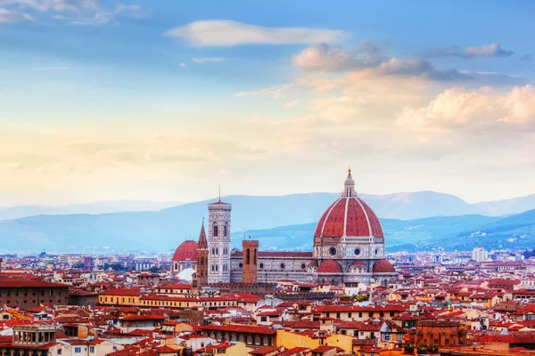 Florenz, italienische Skyline. — Stockfoto