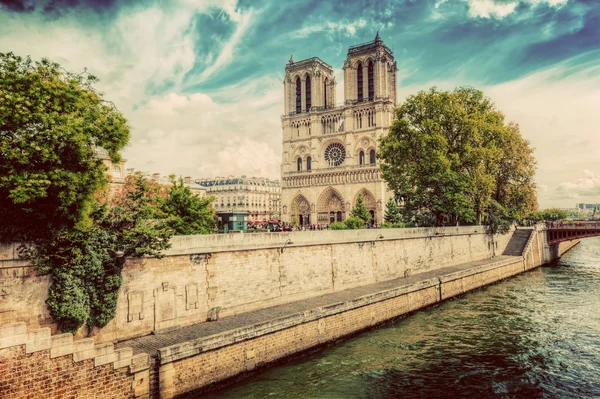 Cattedrale di Notre Dame a Parigi — Foto Stock