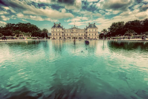 Luxembourgs palads i Paris, Frankrig . - Stock-foto