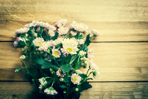 Boeket van verse lentebloemen — Stockfoto