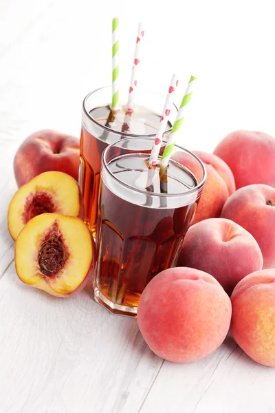 Peach ice tea — Stock Photo, Image