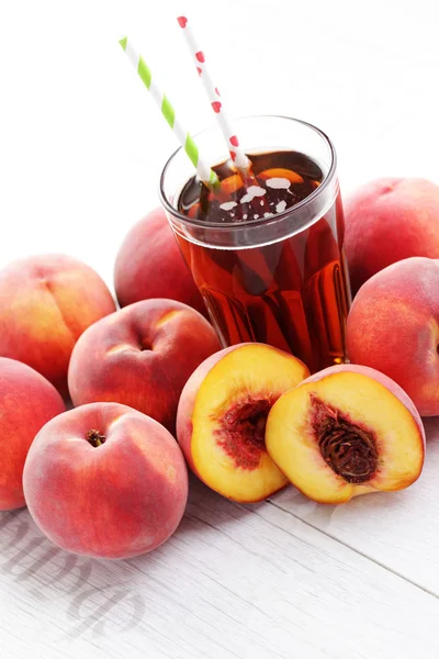 Peach ice tea — Stock Photo, Image