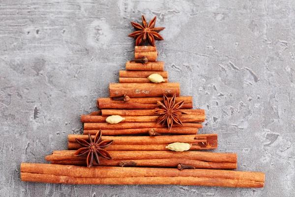 Christmas tree made of cinnamon — Stock Photo, Image