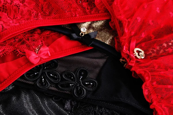 Sexy preto e vermelho lingerie para a mulher — Fotografia de Stock