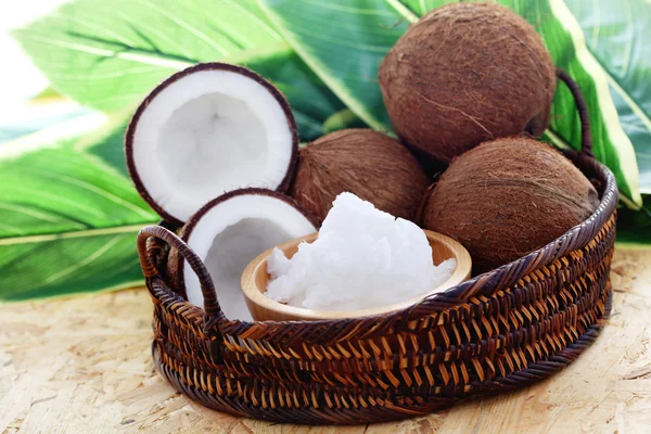 코코넛 오일 코코넛 — 스톡 사진