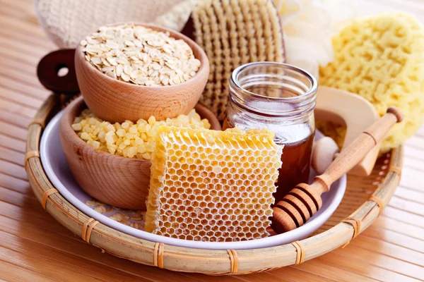 Trattamento miele e spa — Foto Stock