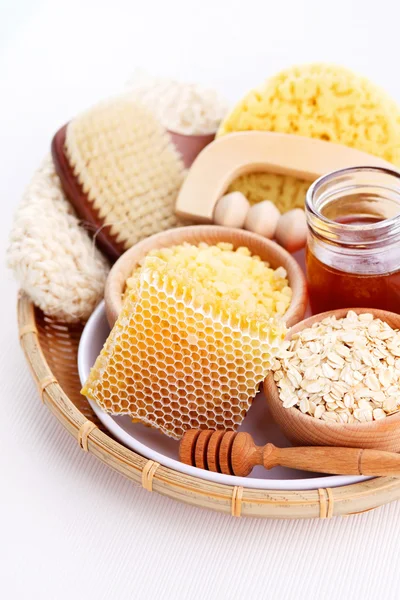 Honey and spa treatment — Stock Photo, Image