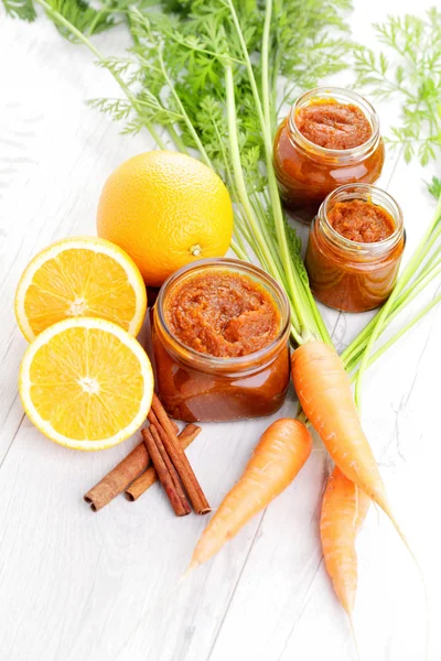 Carrot and orange jam — Zdjęcie stockowe