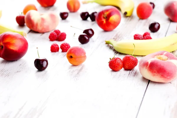 Smoothies frutados caseiros — Fotografia de Stock