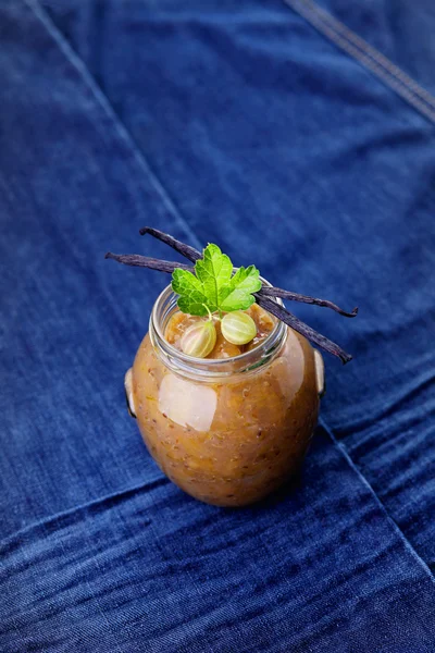 Homemade gooseberry jam with vanilla — Stock Photo, Image