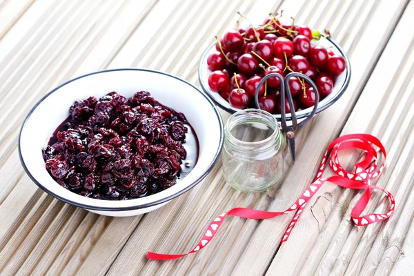 Mermelada de cereza —  Fotos de Stock