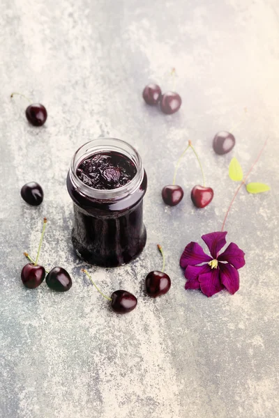 Marmellata di ciliegie — Foto Stock