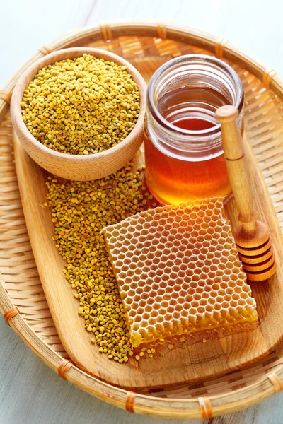 Пыльца пчел — стоковое фото