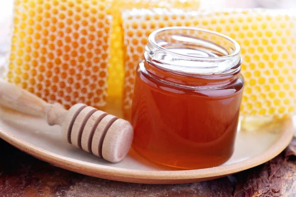 Honung med honeycomb — Stockfoto