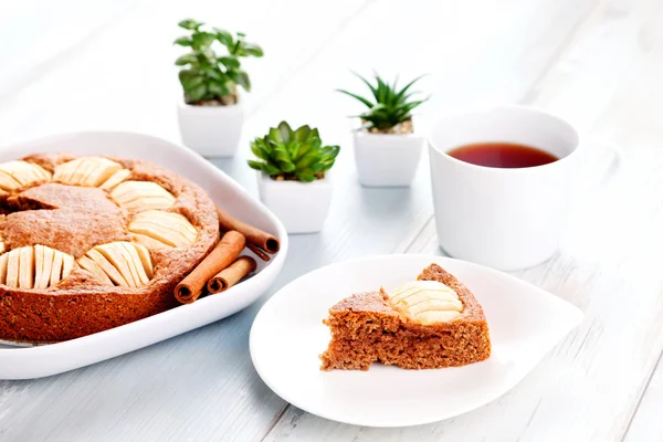 Torta de maçã caseira com canela — Fotografia de Stock