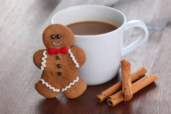 Gingerbread man with coffee — Stock Photo, Image