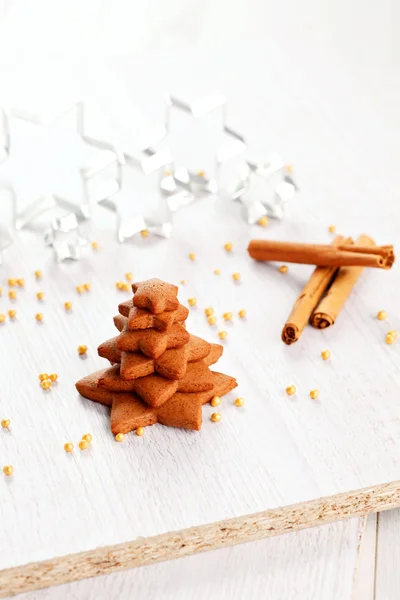 Hembakade pepparkakor träd — Stockfoto