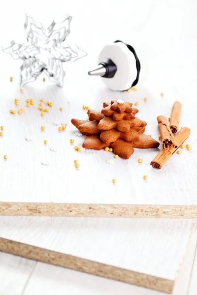 Homemade gingerbread tree — Stock Photo, Image