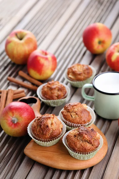 Delicious muffins with apple and oats — Stock Photo, Image