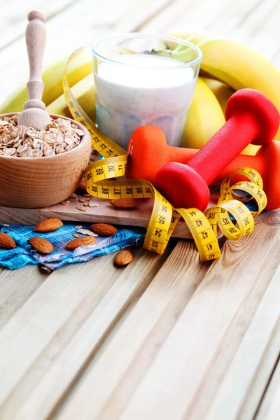 Banana cocktail with oats and almonds — Stock Photo, Image