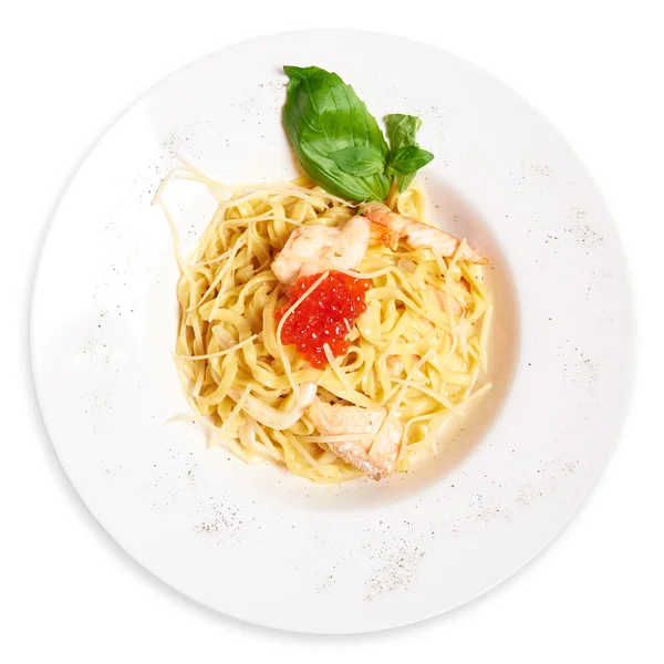 Tabak makarna somon ile.