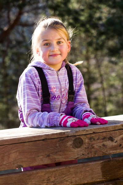 Petite Fille Dans Jour Automne — Photo