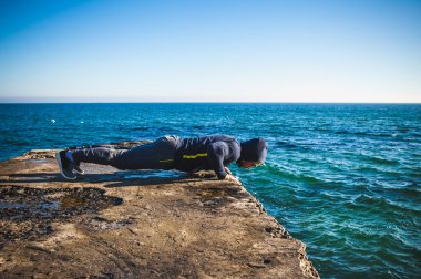 Egzersizler yapmak atlet