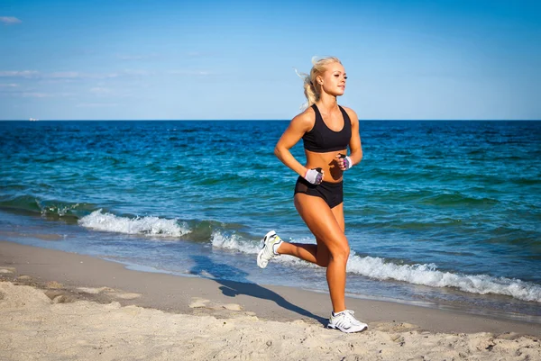 Female runner jogging — Stock Photo, Image