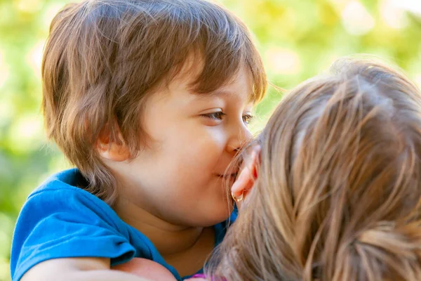 Joyful Boy Mother Shoulder — стоковое фото