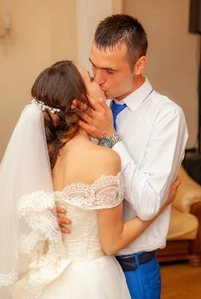 Braut Und Bräutigam Hochzeitstag — Stockfoto