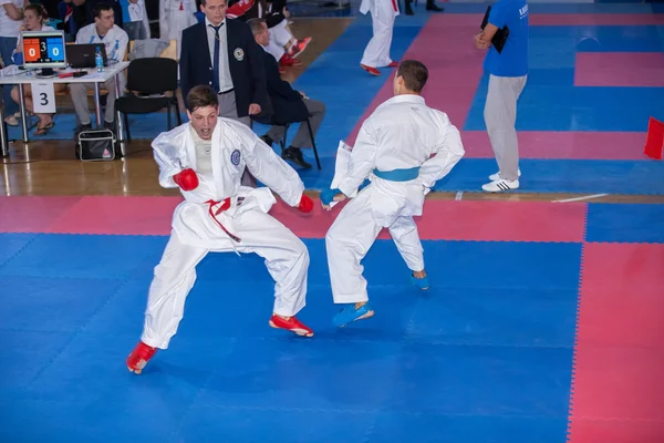 Erkek karate dövüş — Stok fotoğraf