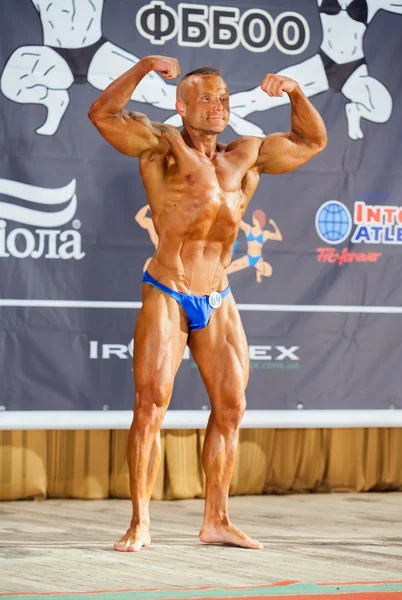 Participant dans la catégorie Homme bodybuilding classique — Photo