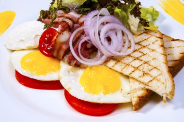 Pastırmalı yumurta.