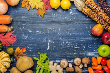 Sebze ve meyvelerin çerçevesi sağlıklı gıdalar