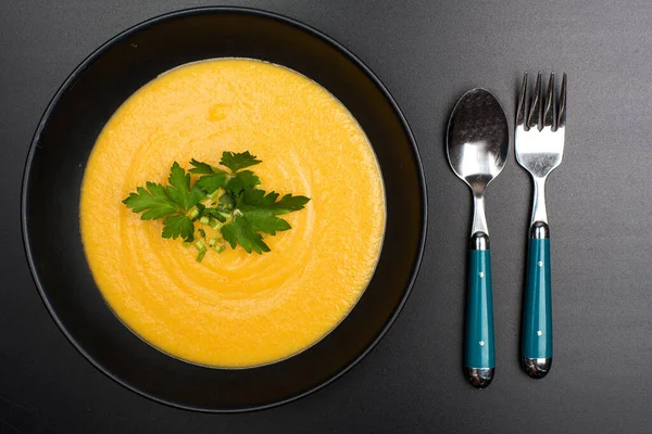 Carrot Puree Soup Black Bowl Black Background View — Stock Photo, Image