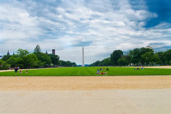 Washington Junio 2021 Césped Verde Con Vistas Monumento George Washington —  Fotos de Stock