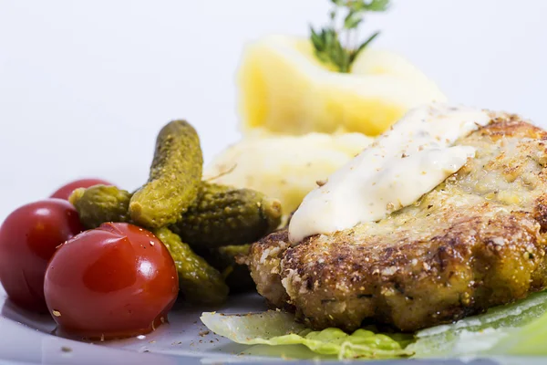 Cutlets with vegetables — Stock Photo, Image