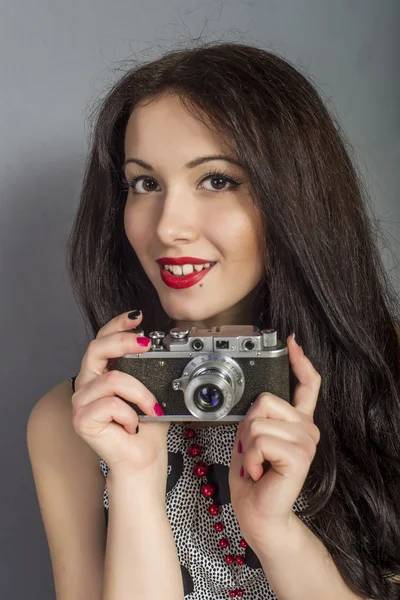 Menina com câmera — Fotografia de Stock