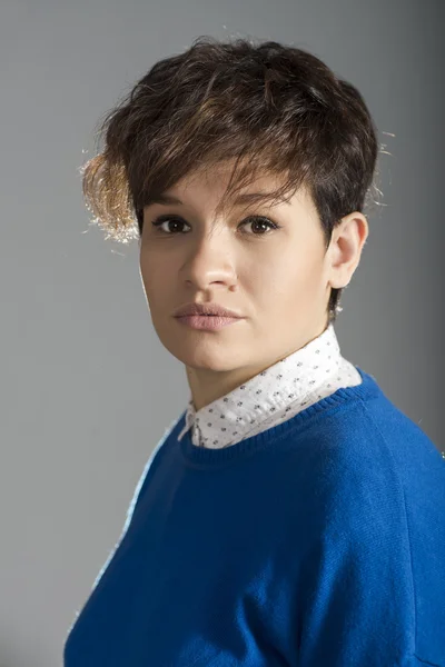 Portrait girl with short hair — Stock Photo, Image