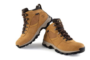 Deri Timberland botları ve açık hava maceraları için ağır tabanlı.