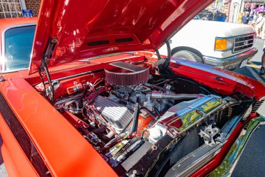 Leesburg Virginia 'da Chevrolet Nova SS motor bölümü klasik araba etkinliği