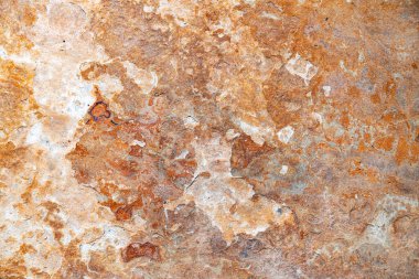 Yıpranmış görünümlü doğal taş duvar detayı