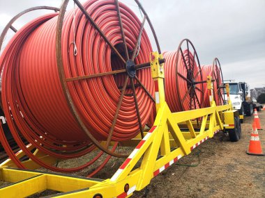 Virginia 'da Fiber Optik Kablo makaralarıyla Modern İnternet İletişim Altyapısı