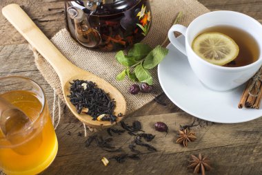 çay bal ve limon 