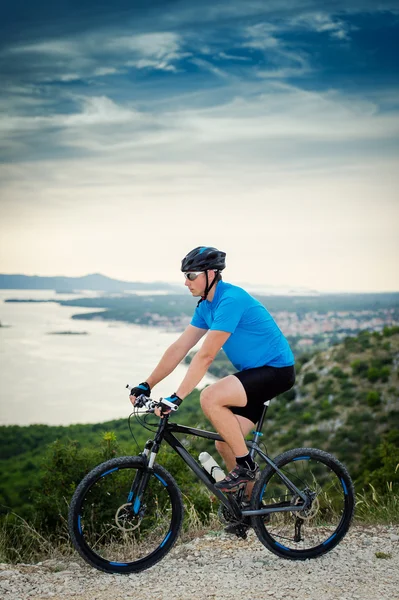 Mountainbike — Stockfoto