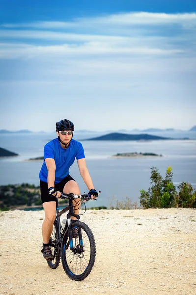 Bicicleta de montanha — Fotografia de Stock