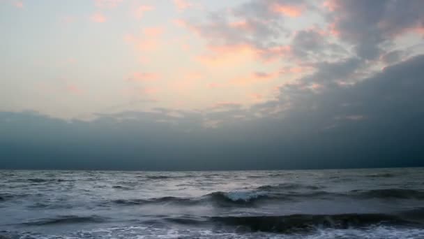 Sunrise over the sea — Stock Video