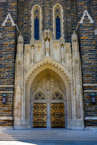 Duke Chapel entrance — Stock Photo, Image