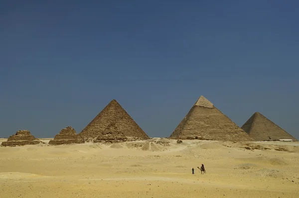 Bütün giza piramitleri — Stok fotoğraf